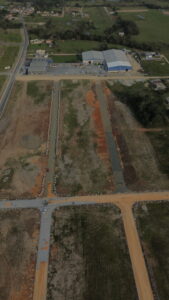 Foto 02 - Loteamento Florença, um empreendimento com 103.298,46 m² de área total, o projeto oferece 163 lotes individuais.