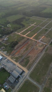 Foto 03 - Loteamento Florença, um empreendimento com 103.298,46 m² de área total, o projeto oferece 163 lotes individuais.